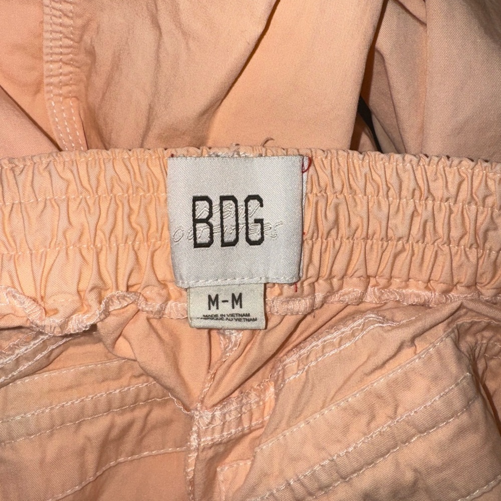 Peach cargo pants 🍑 - Picture 4 of 4